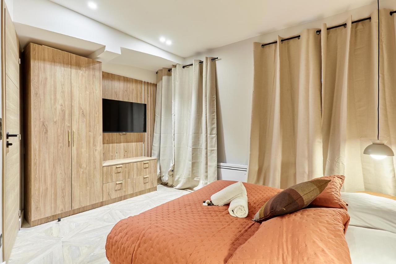 Apartment Batignolle Montmartre By Studio Prestige Parijs Buitenkant foto