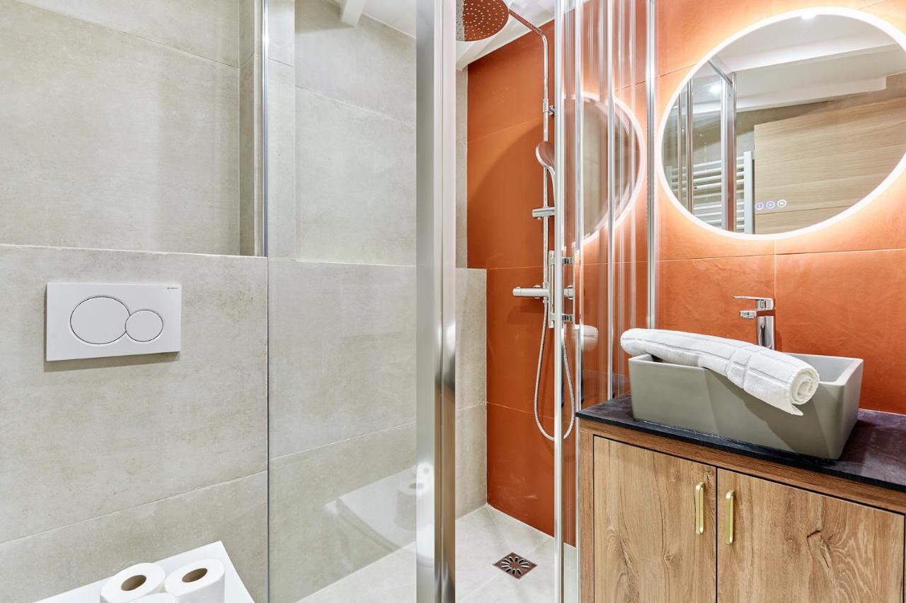 Apartment Batignolle Montmartre By Studio Prestige Parijs Buitenkant foto